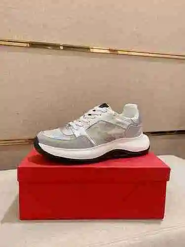 Zapato Valentino Hombre Código: 0910B50 Talla: 38-44 (Se puede personalizar al 45.46 sin devolución 