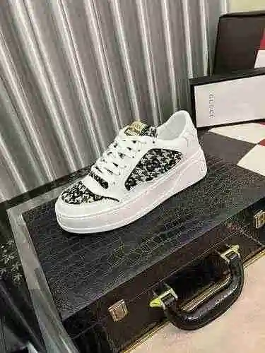 Código de zapato de hombre GUCCI: 0908B40 Talla: 38-44