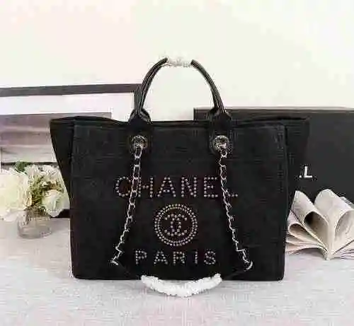 Bolso Chanel Chanel hecho de material de lona importado, bolsa de regalo con entrega de alta calidad