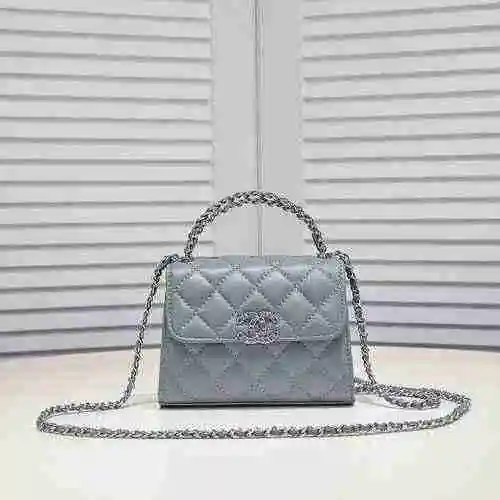 Chanel Bolso bandolera con cadena Chanel hecho de material de lona importado, bolsa de regalo con en