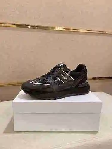 Código de zapato de hombre Givenchy: 0910C20 Tamaño: 38-44 (¡Personalizable 45 sin devolución ni cam