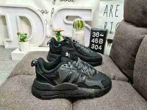 304D company level Adidas Nite Jogger 2019 Boost earth color barcode Wang Jiaer endorses the knitted