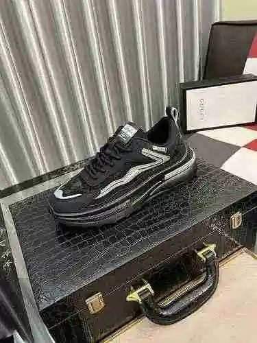 Código de zapato de hombre GUCCI: 0908B60 Talla: 38-44
