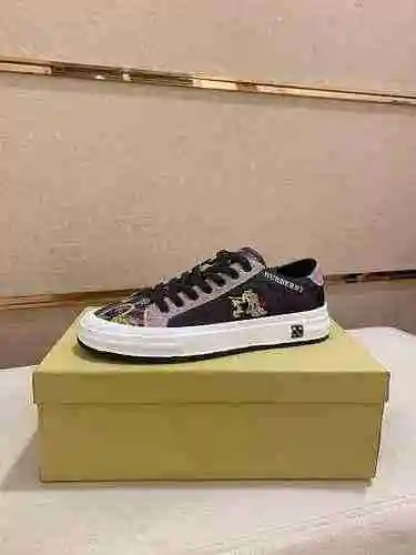 Zapato Burberry Hombre Código: 0910B40 Talla: 38-44