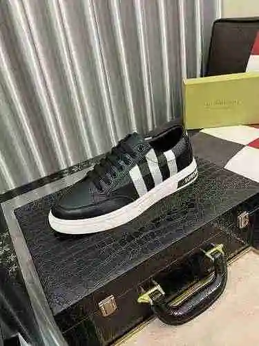 Zapato Burberry Hombre Código: 0909B30 Talla: 38-44