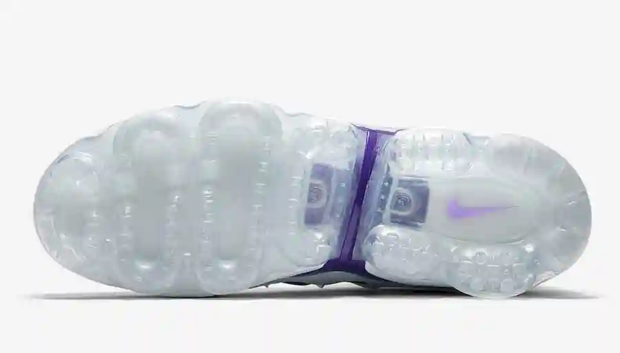 Nike-Air-VaporMax-Plus-Grape-924453-101-Outsole.webp