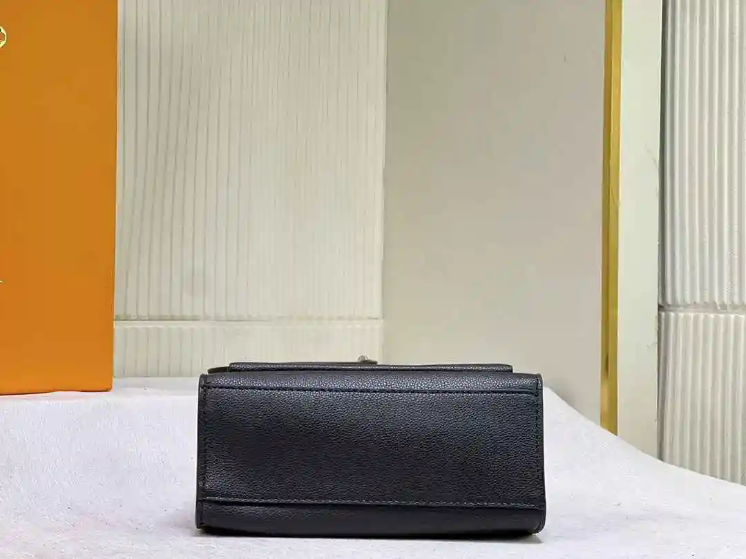 PL002050 (3).webp
