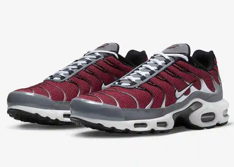 Nike-Air-Max-Plus-Red-Grey-White-DQ3983-600-Release-Date-4.webp