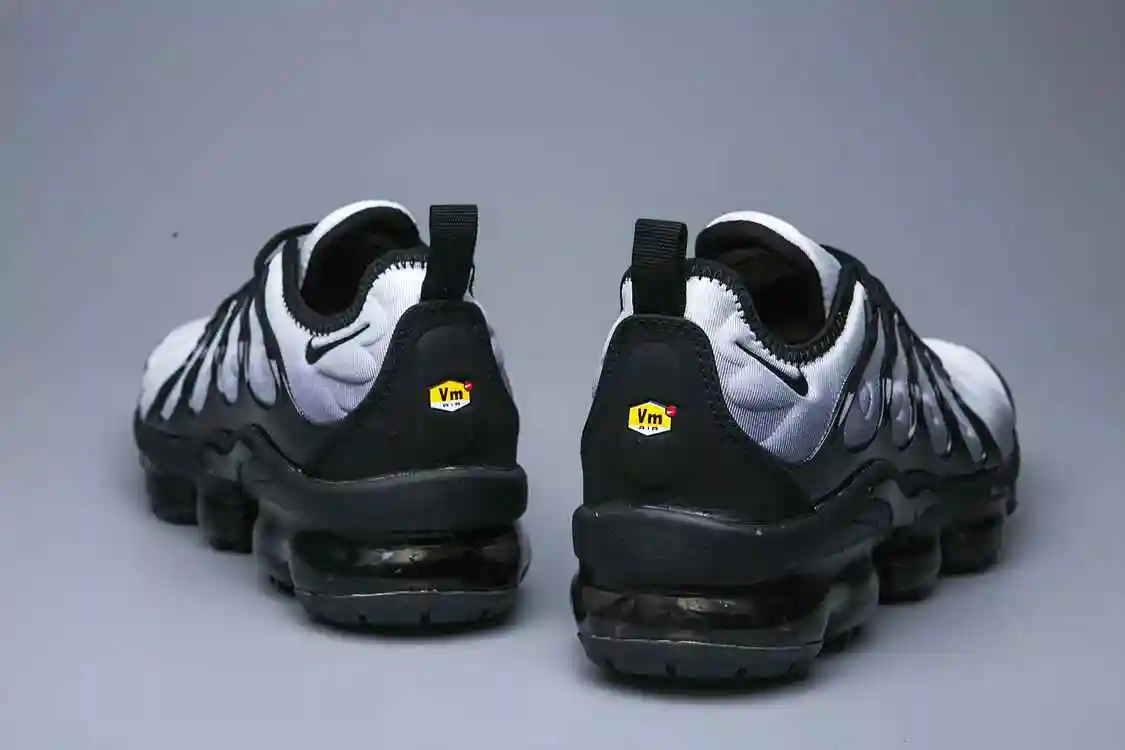15_IMGM7218.webp