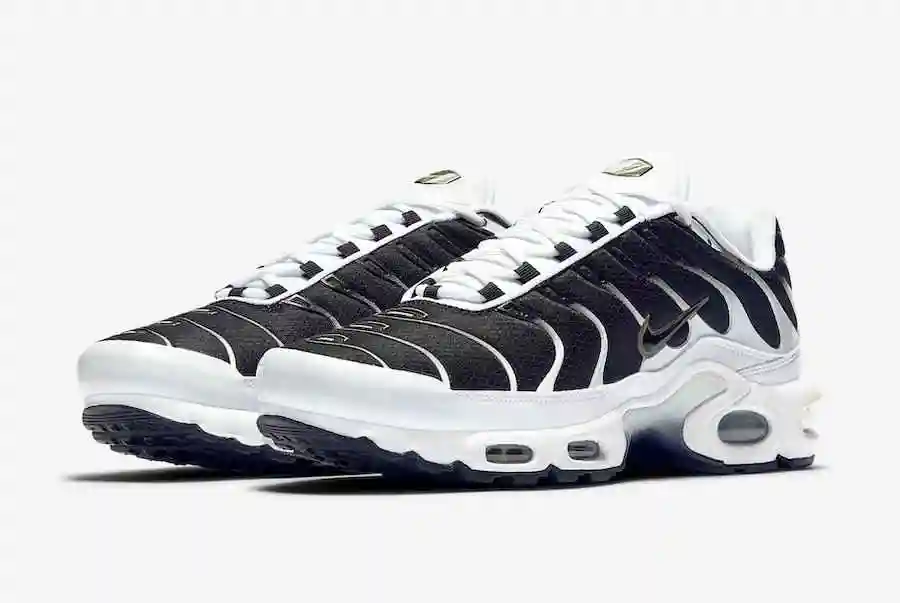 Nike-Air-Max-Plus-White-Black-Metallic-Pewter-CT1094-102-Release-Date-4.webp