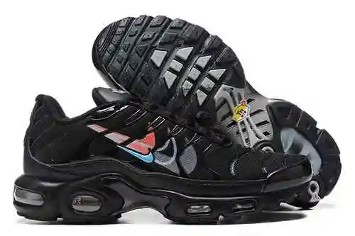 Nike Air Max Plus "Multi Swoosh" FJ4224-001 40-46