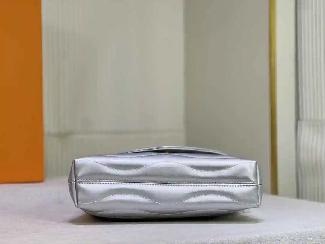 FE002050 (3).webp