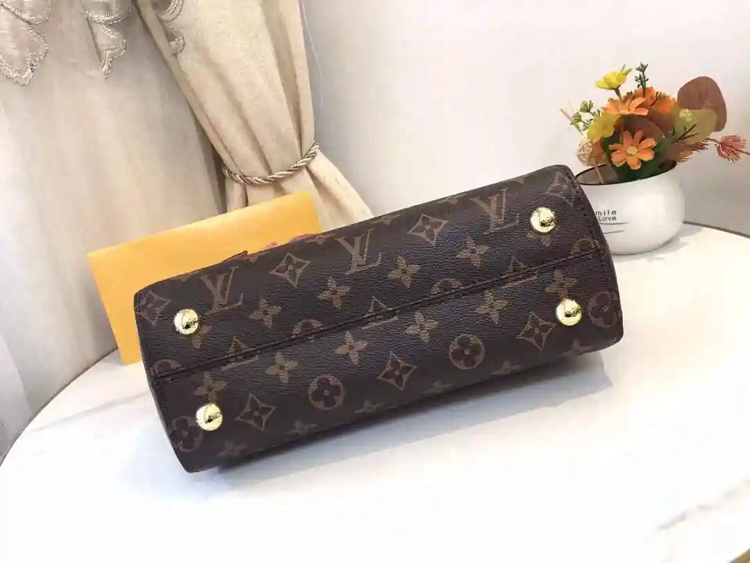 KK02050 (10).webp