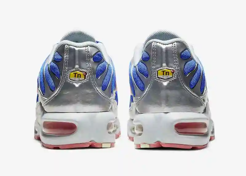 Nike-Air-Max-Plus-Blue-Metallic-Silver-CU4819-400-Release-Date-5.webp