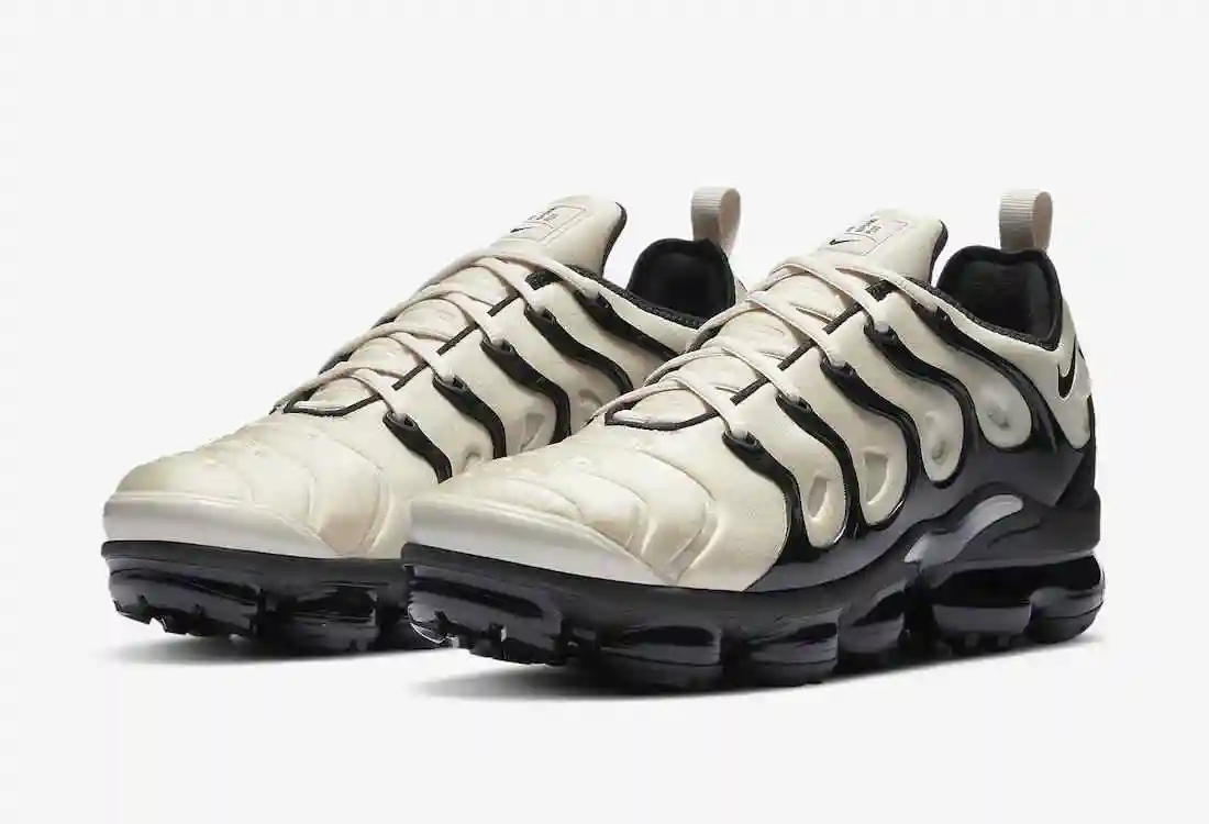 Nike-Air-VaporMax-Plus-DH0860-100-Release-Date-1.webp
