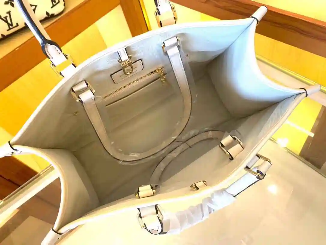KK02250 (5).webp