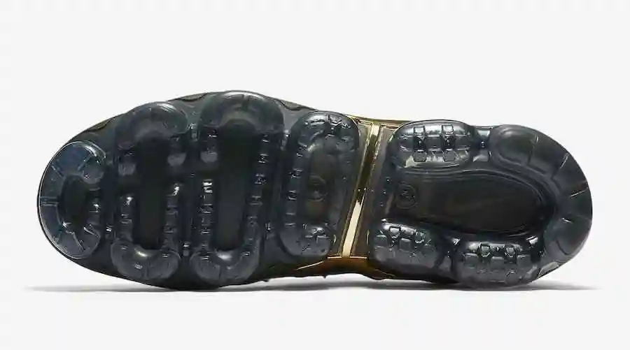 nike-air-vapormax-plus-cargo-khaki-924453-300-1.webp