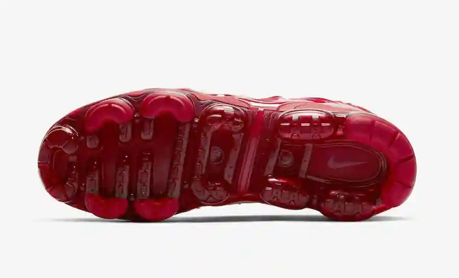 Nike-Air-VaporMax-Plus-Red-CW6973-600-Release-Date-1.webp