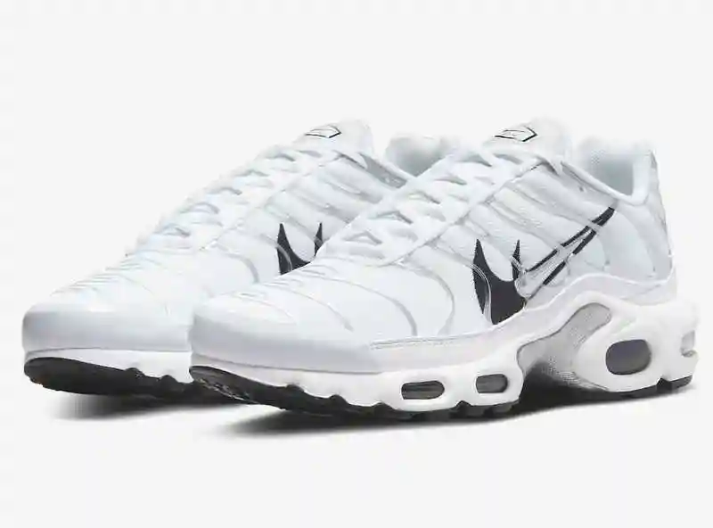 Nike-Air-Max-Plus-White-Silver-Black-DV3456-100-Release-Date-4.webp