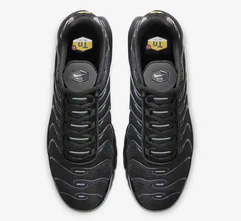 Nike-Air-Max-Plus-Black-Navy-852630-042-Release-Date-3.webp