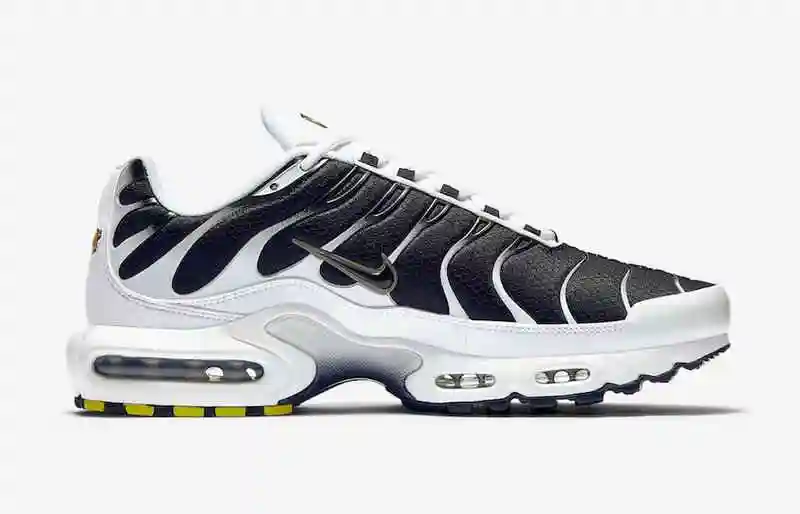 Nike-Air-Max-Plus-White-Black-Metallic-Pewter-CT1094-102-Release-Date-2.webp