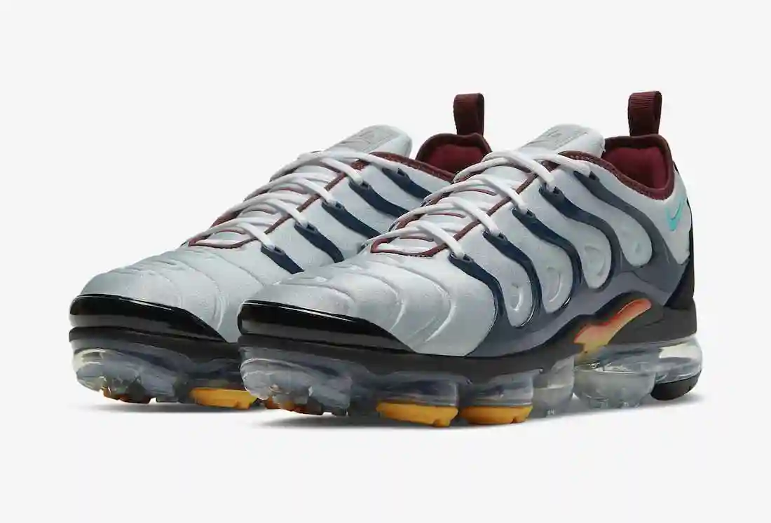 Nike-Air-VaporMax-Plus-DJ2737-001-Release-Date-1.webp