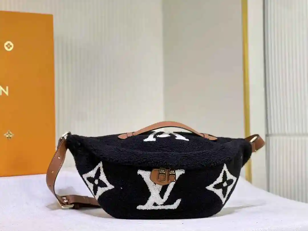 HR001850 (9).webp
