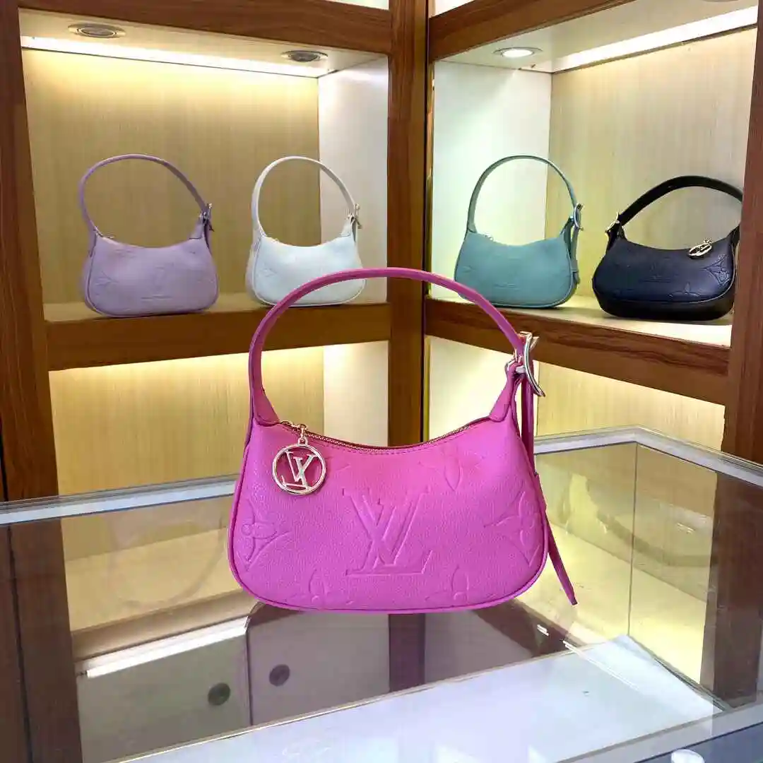KK01850 (17).webp
