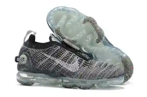 Nike Air VaporMax 2020 "Oreo" CT1823-001 36-45 con media talla