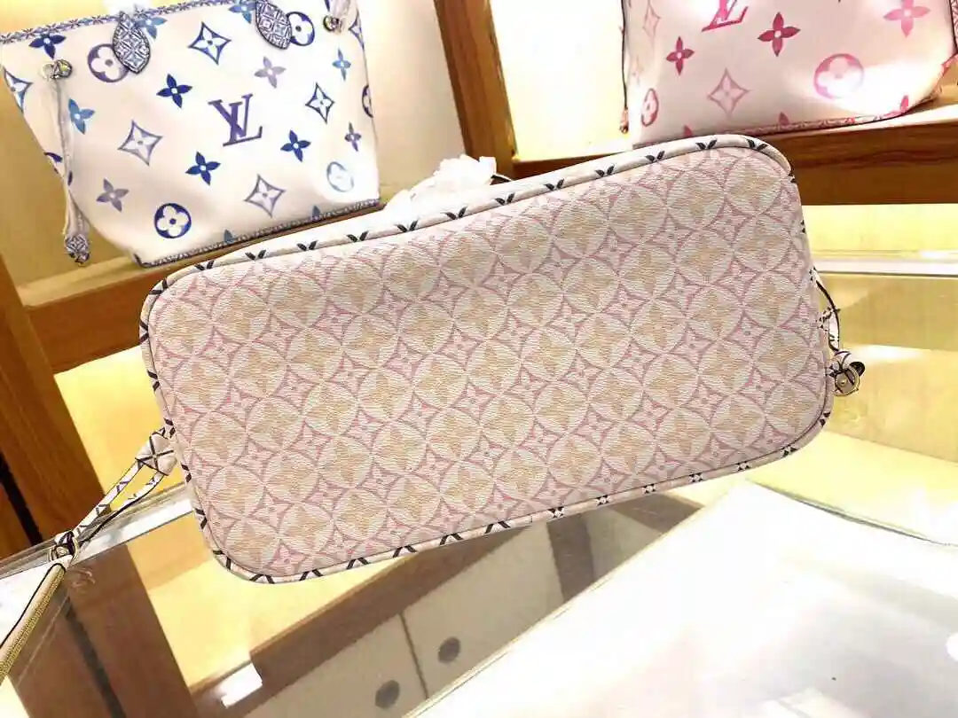KK02050 (4).webp
