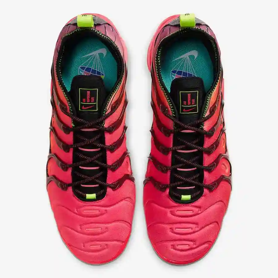 Nike-Air-VaporMax-Plus-CU4709-001-Release-Date-3.webp