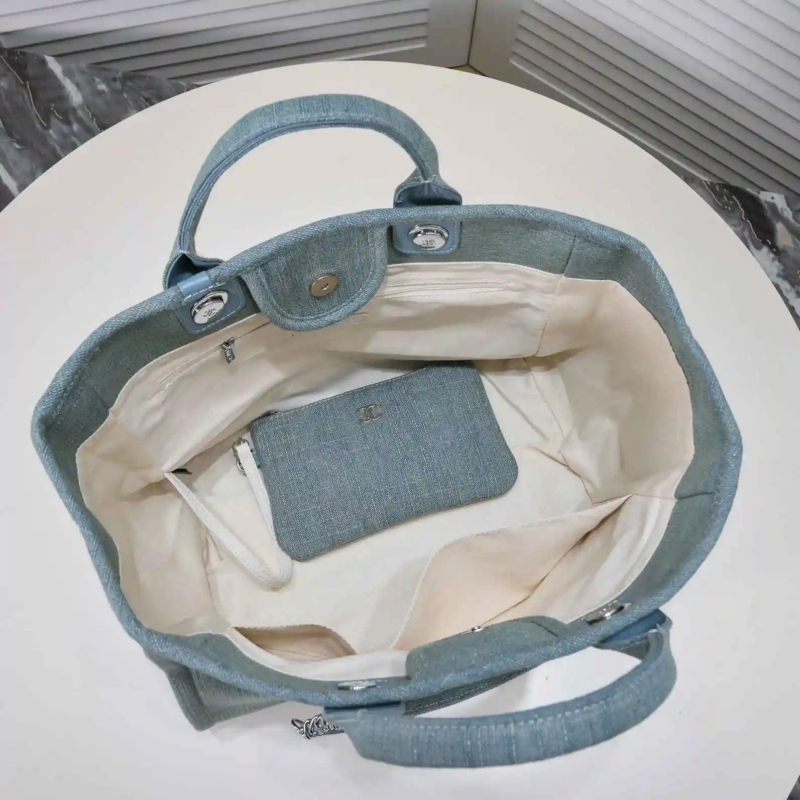 KK02350 (5).webp