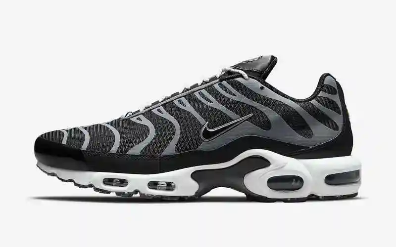 Nike-Air-Max-Plus-DM2466-001-Release-Date.webp