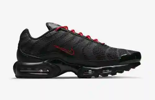Nike Air Max Plus "Negras Reflectantes" DN7997-001 40-46