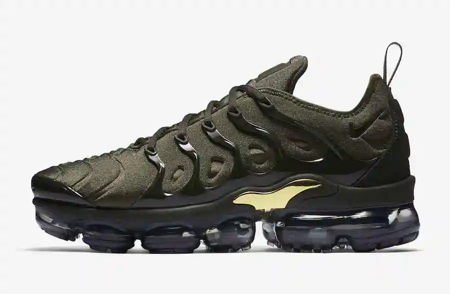 nike-air-vapormax-plus-cargo-khaki-924453-300.webp