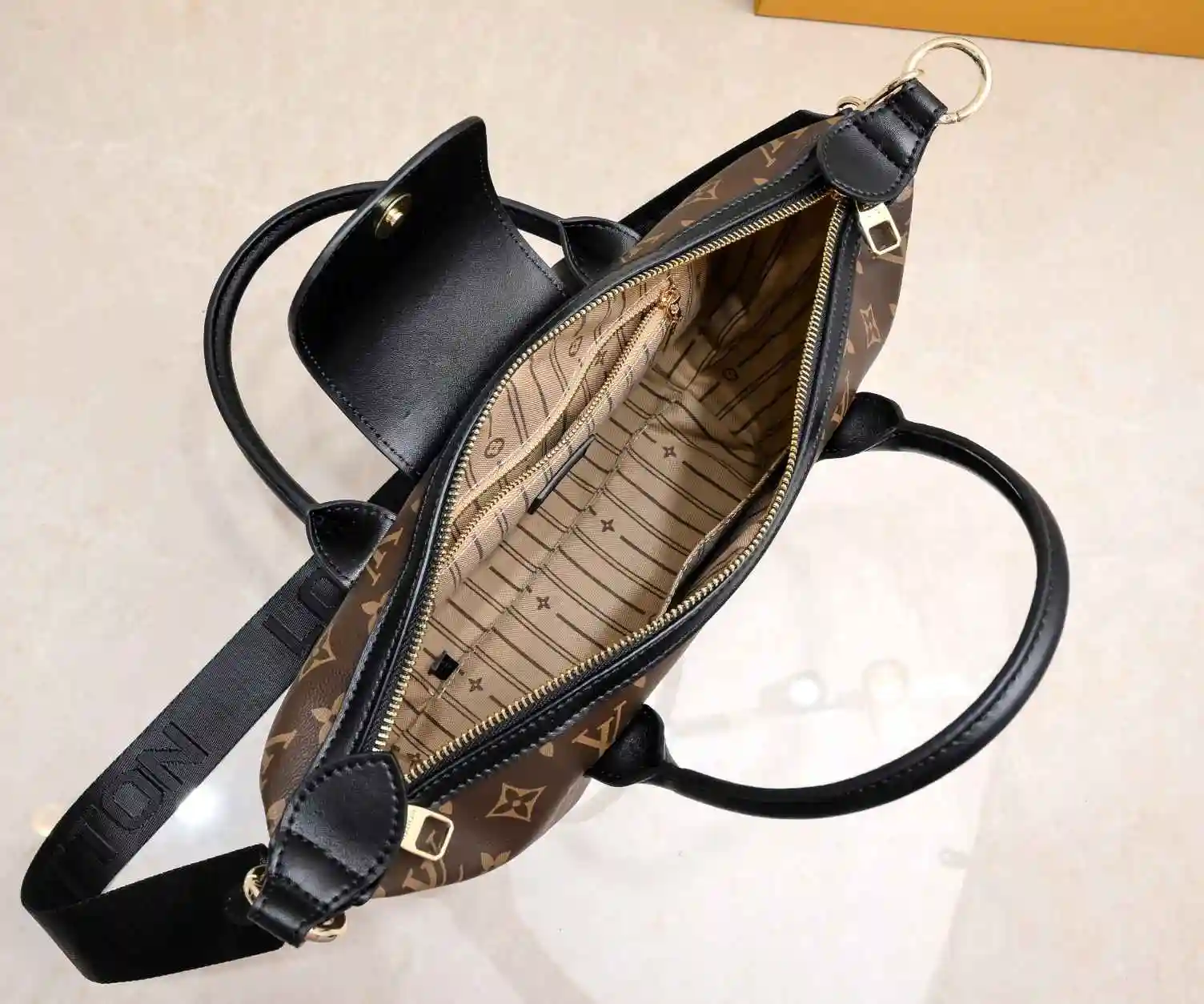 DS002550 (3).webp