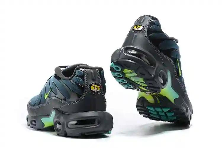 Nike Air Max Plus CV1636-001 40-46 (2).webp