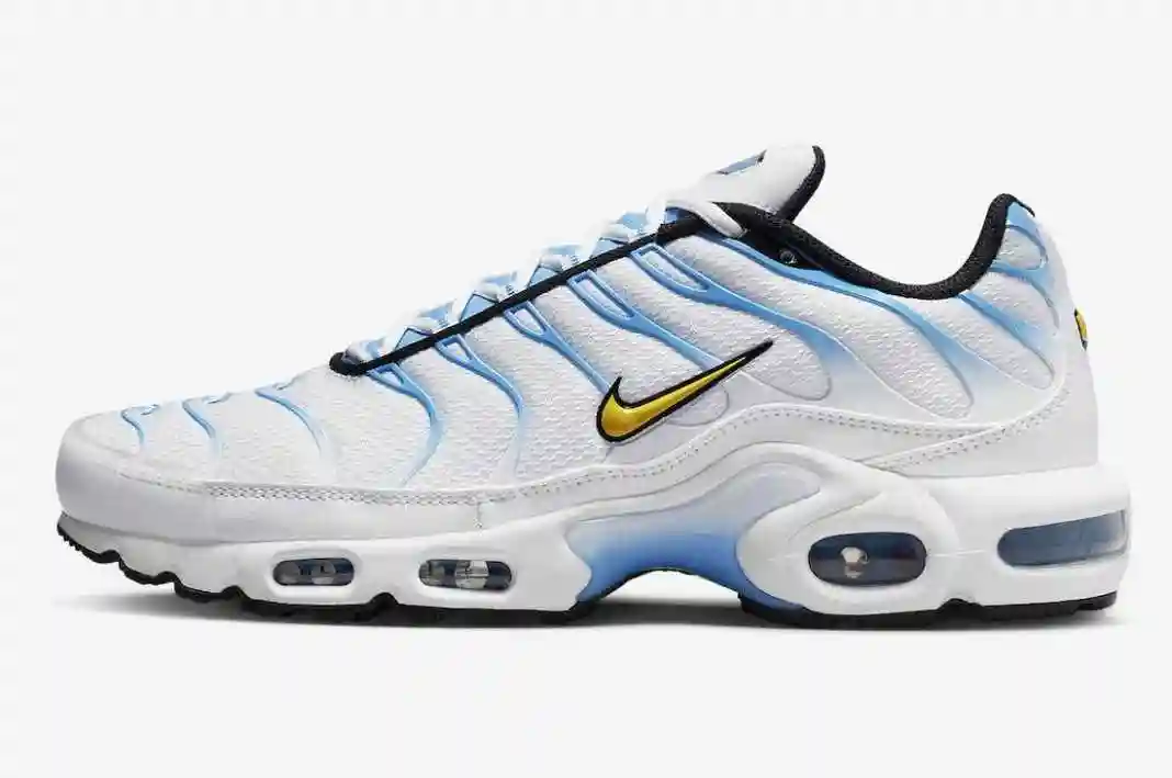 Nike-Air-Max-Plus-White-University-Blue-DM0032-101-Release-Date-1068x709.webp