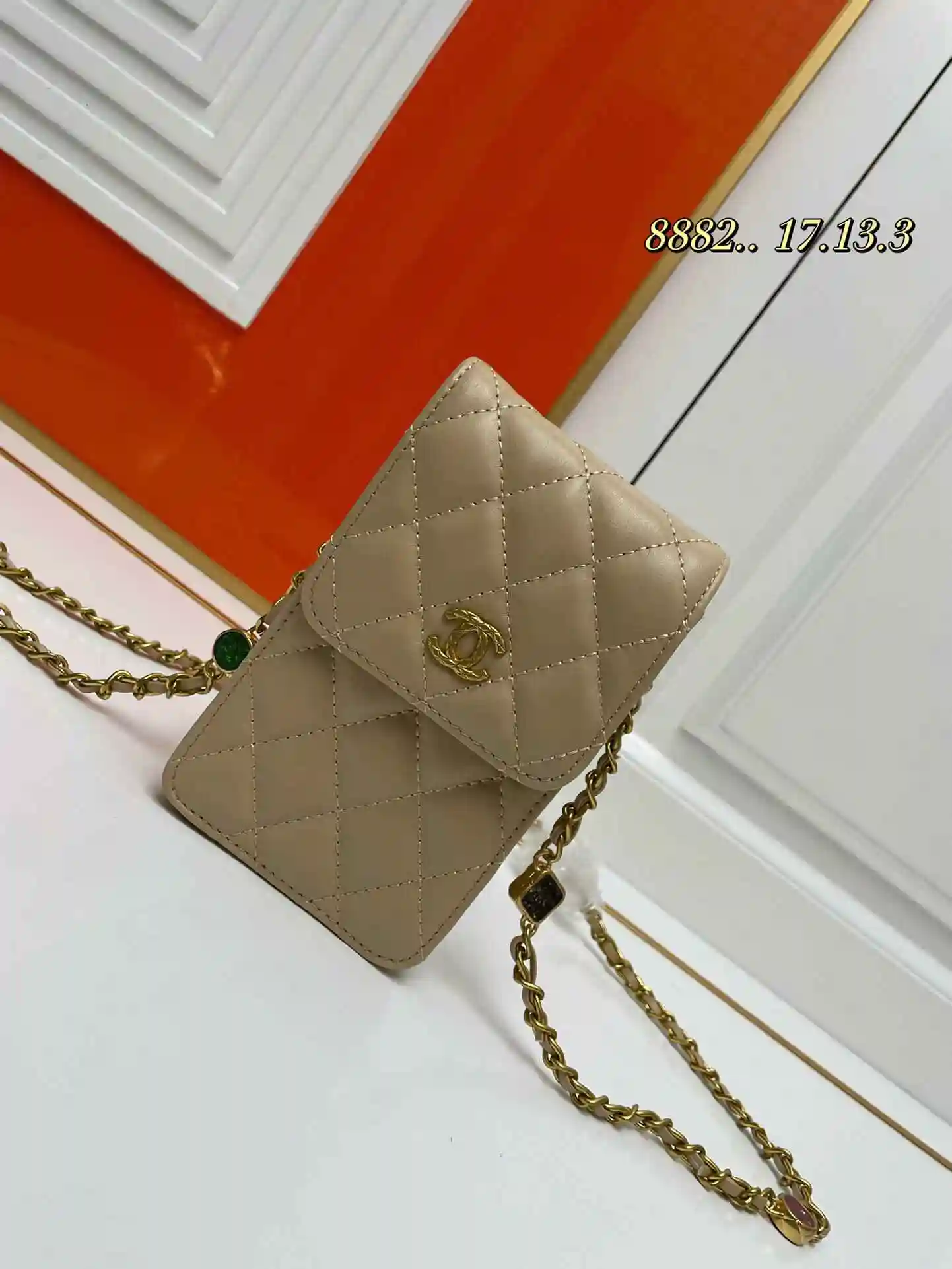 KK01950 (1).webp