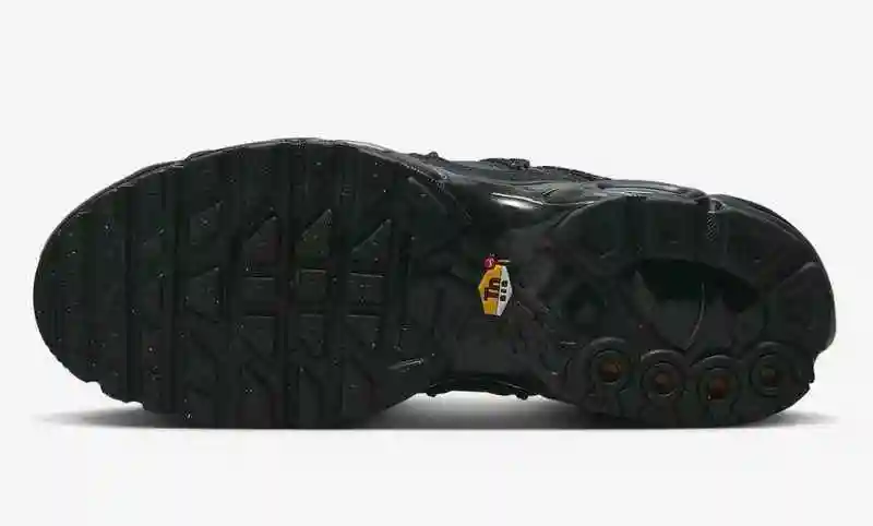 Nike Air Max Plus FD0670-001 40-46 (3).webp