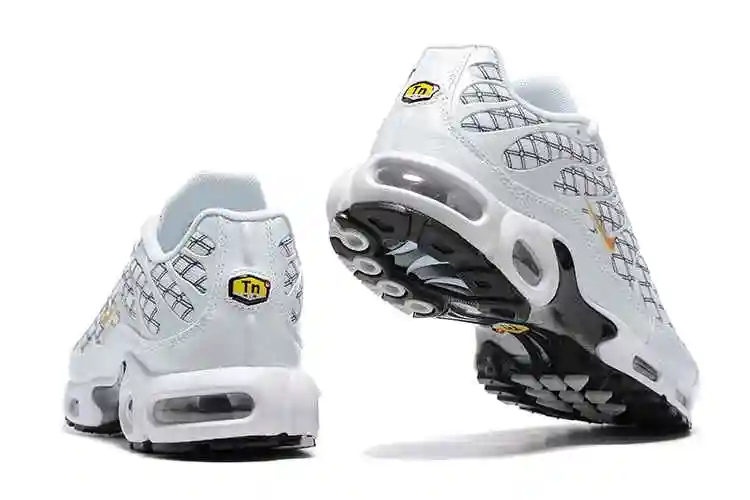 Nike Air Max Plus 鈥淔rance鈥?DV3194-002 40-46 (3).webp