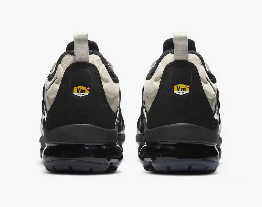 Nike-Air-VaporMax-Plus-DH0860-100-Release-Date-3.webp