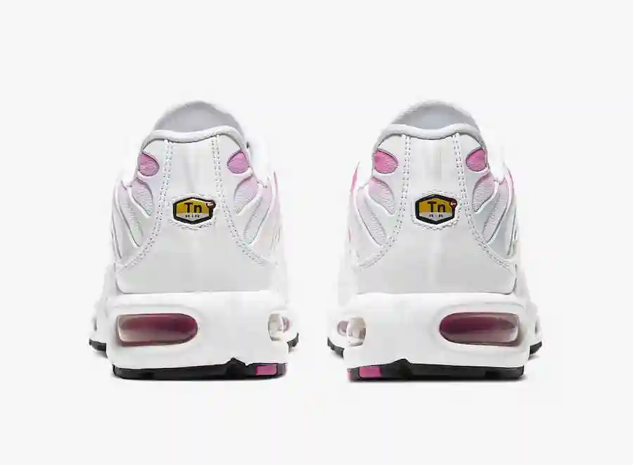 Nike-Air-Max-Plus-White-Pink-CZ7931-100-Release-Date-5.webp