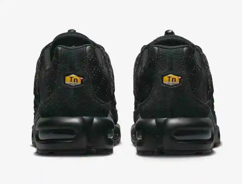 Nike Air Max Plus FD0670-001 40-46 (4).webp