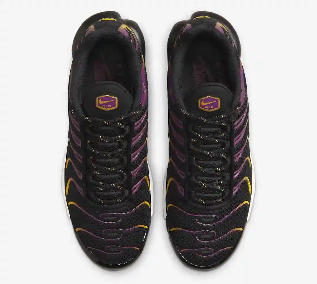 Nike-Air-Max-Plus-DX2663-001-Release-Date-3.webp