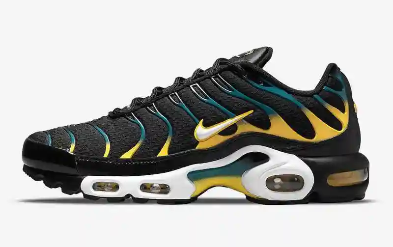 Nike-Air-Max-Plus-DH4776-001-Release-Date.webp
