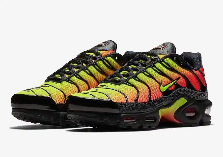 Nike-Air-Max-Plus-Tour-Yellow-Orange-AQ9979-001.webp