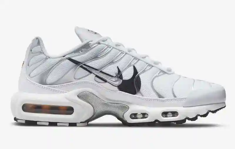 Nike-Air-Max-Plus-White-Silver-Black-DV3456-100-Release-Date-2.webp