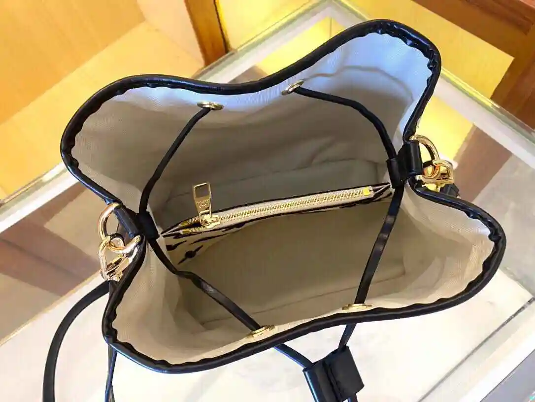 KK02150 (10).webp
