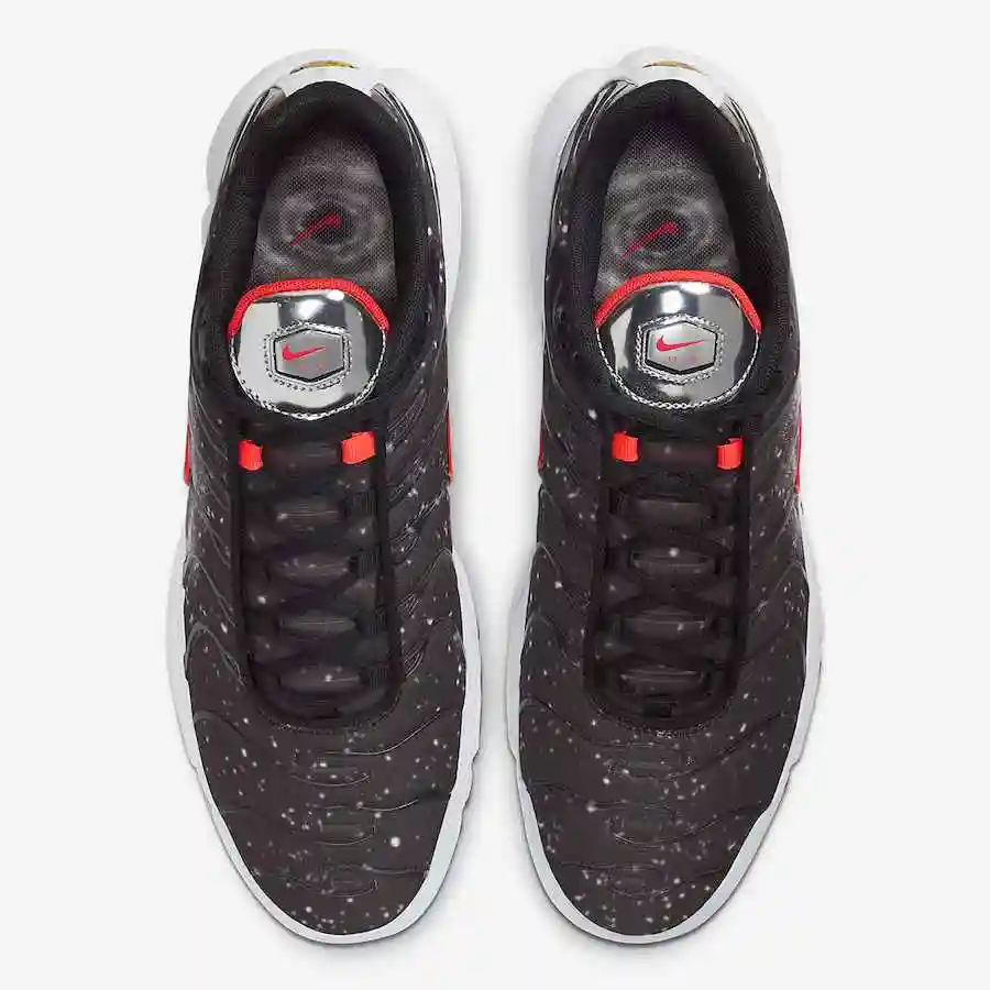 Nike-Air-Max-Plus-Supernova-Galaxy-CW6019-001-Release-Date-3.webp